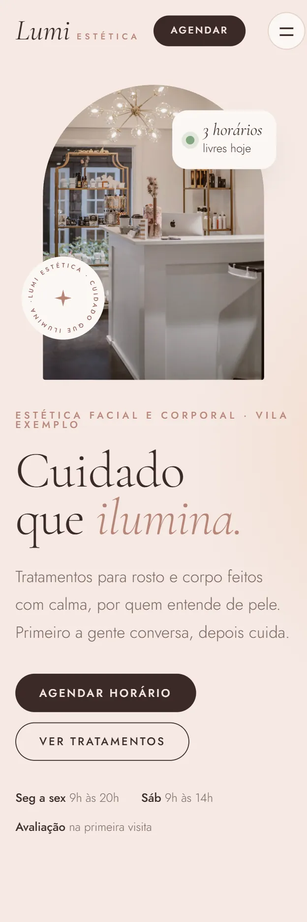 Tela do site completo da Lumi Estética no celular